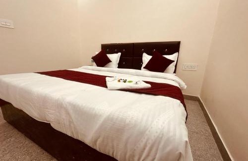 Chhata Hotel | Hotel Krishna Residency - Top Rated ! Most Awarded ! Lift ! Family Friendly ! Budget Friendly