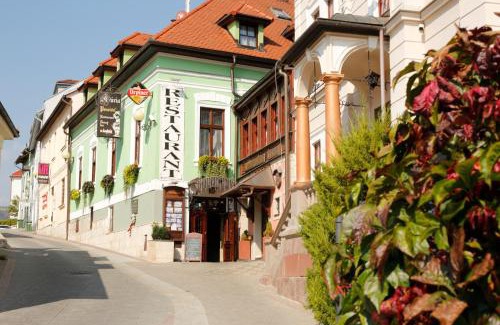 Banska Bystrica Casa | Hotel Kuria