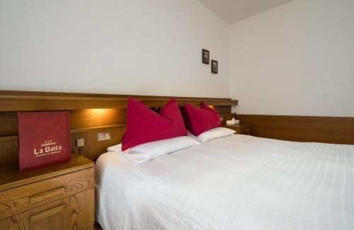 Madonna di Campiglio Hotel | Hotel La Baita