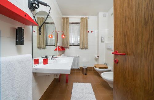 Madonna di Campiglio Hotel | Hotel La Baita