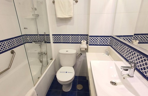 Carihuela Hotel | Hotel La Barracuda
