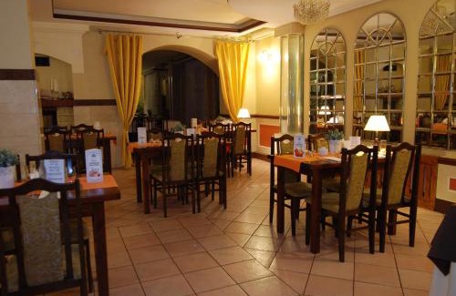 Piaseczno Hotel | Hotel La-Musica