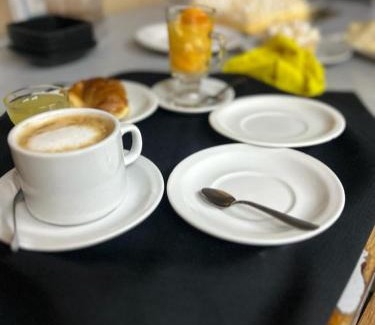 Zona Central Hotel | HOTEL LA PAZ (MACA SERVICIOS)