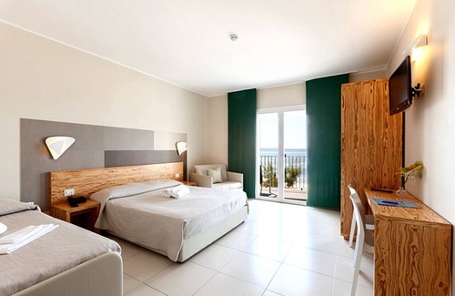 Torre Lapillo Hotel | Hotel la Spiaggia