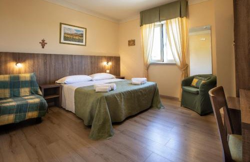 Santa Maria degli Angeli Hotel | Hotel La Tavola Rotonda