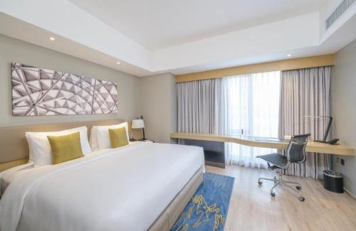 Mahipalpur Extension Hotel | Hotel LAA PLAZA Near Delhi Airport