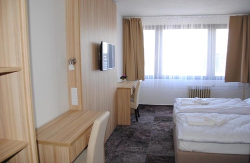 Pardubice Hotel | Hotel Labe