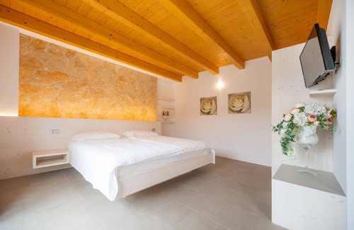 San Zeno di Montagna Hotel | Hotel Laguna