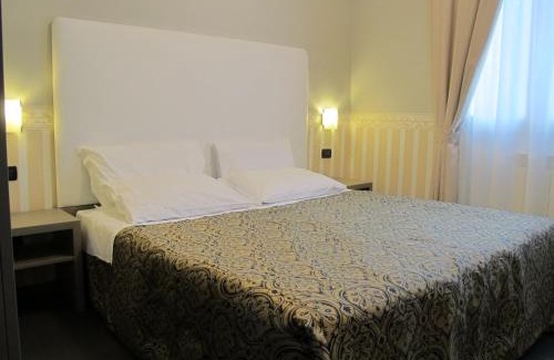 Marghera Hotel | Hotel Laguna Residence
