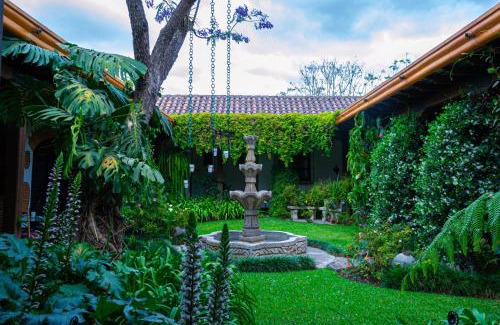 Antigua Guatemala Hotel | Hotel Las Marias