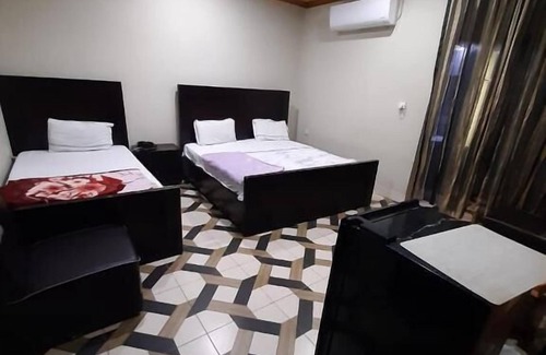 Multan Hotel | Hotel Laxen Inn Multan