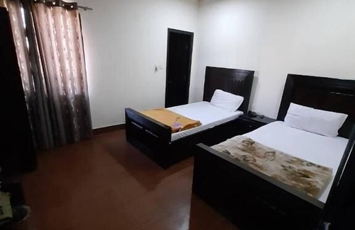 Multan Hotel | Hotel Laxen Inn Multan