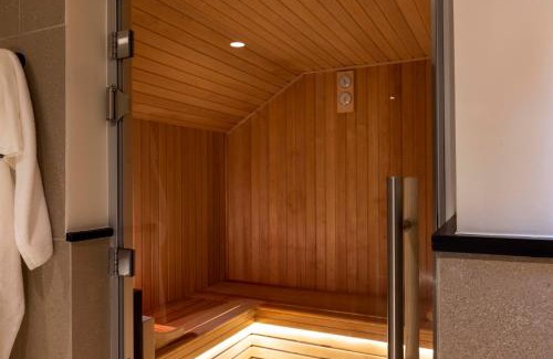 Neuilly-sur-Seine Hotel | Hotel Le 37 Bis
