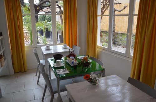 Sainte-Maxime City Centre Hotel | Hotel le Castellamar