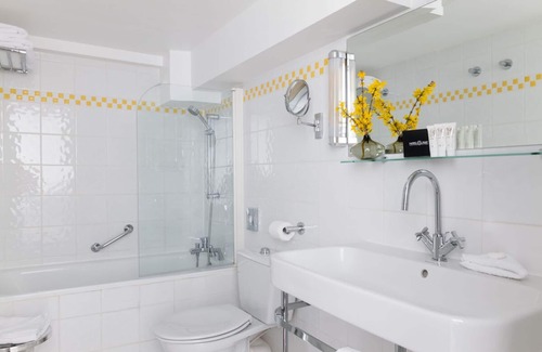 8th Arrondissement Hotel | Hotel Le Colisee