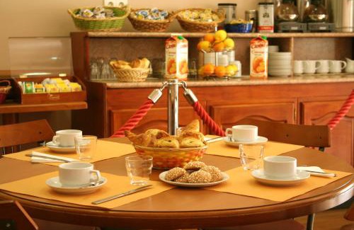 Ajaccio Hotel | Hotel le Dauphin