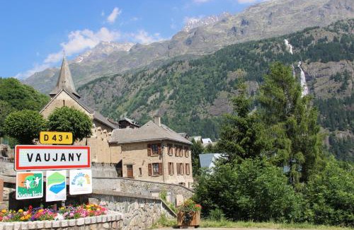 Vaujany Hotel | Hotel Le V de Vaujany