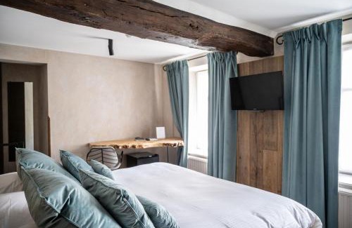 Bohon Hotel | Hotel LEA - Maison Caerdinael