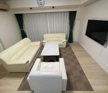 Nishishinsaibashi Hotel | HOTEL Leap