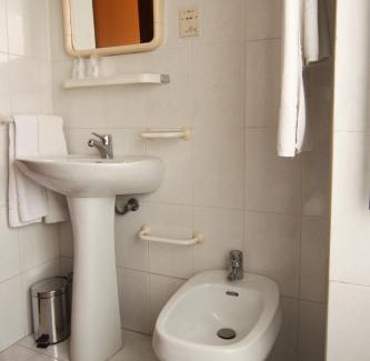 Leiria Hotel | Hotel Leiriense