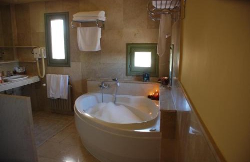 Old Town Hotel | Hotel Leonor de Aquitania