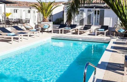 Le Bois-Plage-en-Re Hotel | Hotel Les Bois Flottais