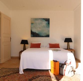 Le Lavandou Hotel | Hotel Les Flots Bleus
