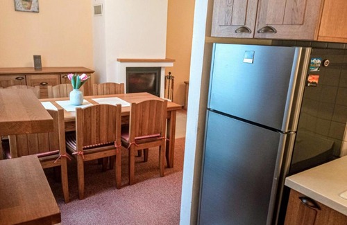 Stara Lesna Apartamento | Hotel Lesna - Apartment Privileged with Garden & Terrace
