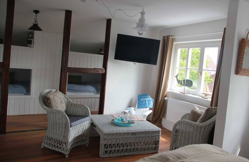 Travemuende Cama Y Desayuno | Hotel Lili Marleen