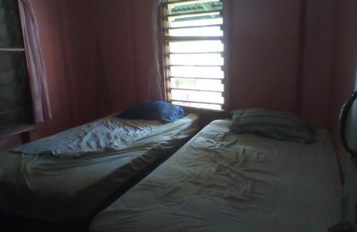 Isla de Utila Hotel | Hotel LomaVista