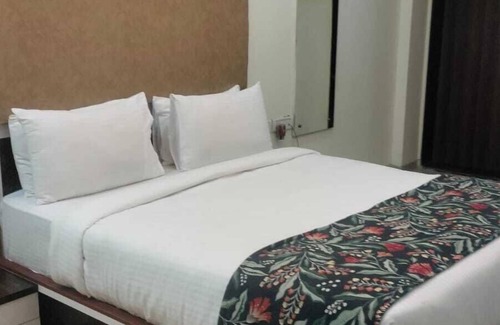 Lonavala Hotel | Hotel Lonavala Inn - Ekvira Devi Temple