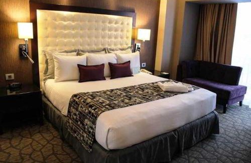 Zona Rio Hotel | Hotel Lucerna Tijuana