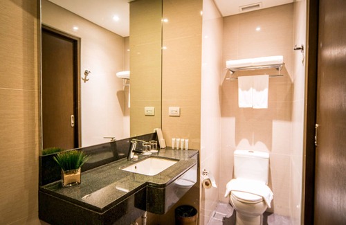 Santa Cruz Hotel | Hotel Lucky Chinatown Binondo