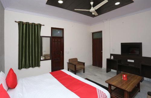 Mathura Hotel | Hotel Maharana Palace