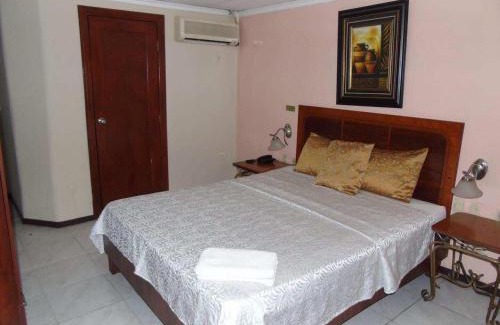 Guayaquil Hotel | Hotel Malecon Inn