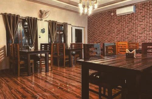 Lumbini Complejo | Hotel Manish Mansion