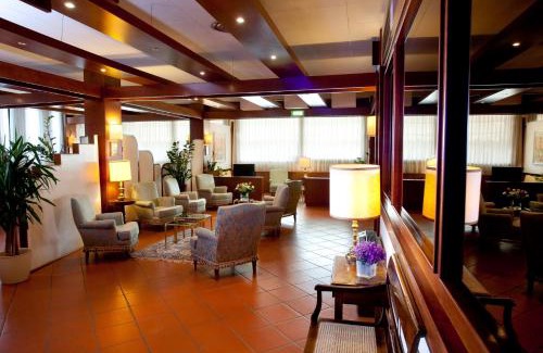 Ponte San Nicolo Hotel | Hotel Marconi