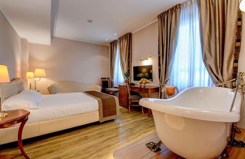 Crocifissa di Rosa Hotel | Hotel Master