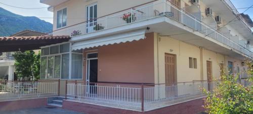 Kamena Vourla Hotel | Hotel Matina