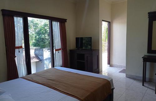 Payangan Hotel | Hotel Mawar Sari Mitra RedDoorz