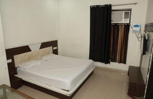 Kurukshetra Hotel | hotel mayur