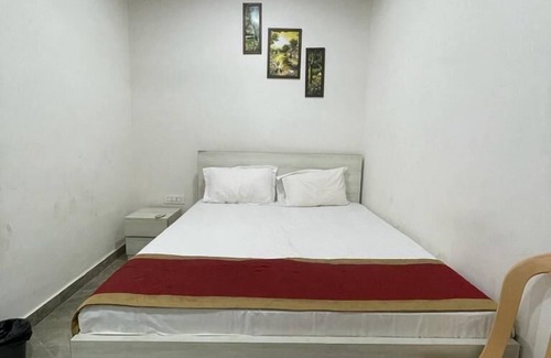 Delhi Hotel | Hotel Mid Town