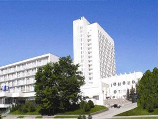 Holosiivskyj Hotel | Hotel Mir
