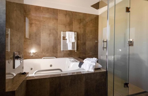 Macrodistrito Sur Hotel | Hotel Mitru Sur