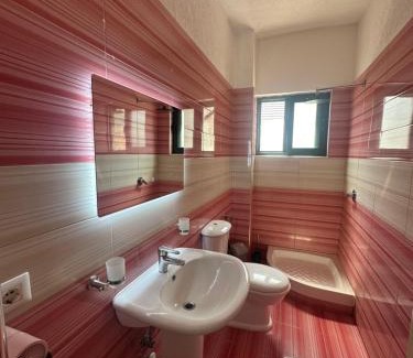 Shengjin Hotel | Hotel Moana