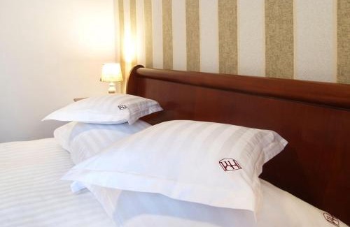 Slanic-Moldova Hotel | Hotel Moldavia