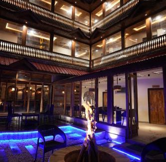 Old Manali Hotel | Hotel Monal