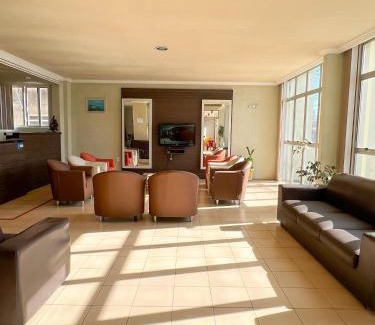 Laguna Hotel | Hotel Monte Líbano
