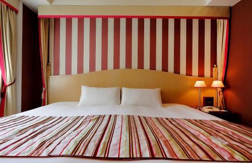 Karasumaoike Hotel | Hotel Monterey Kyoto