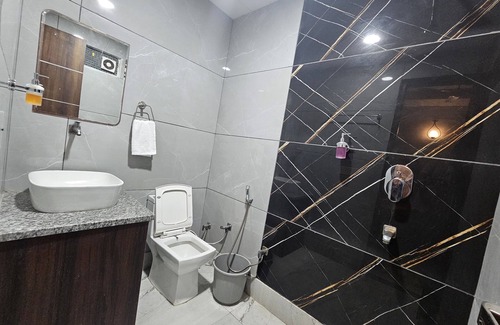 Noida Casa | Hotel MoonLit Noida